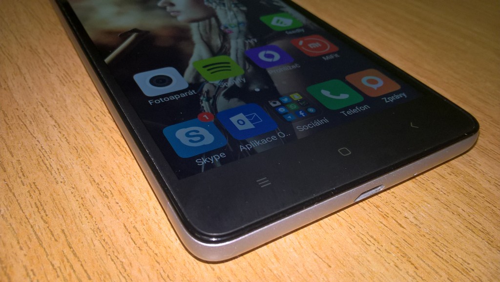 Displej Xiaomi Redmi 3 - Stříbrná varianta