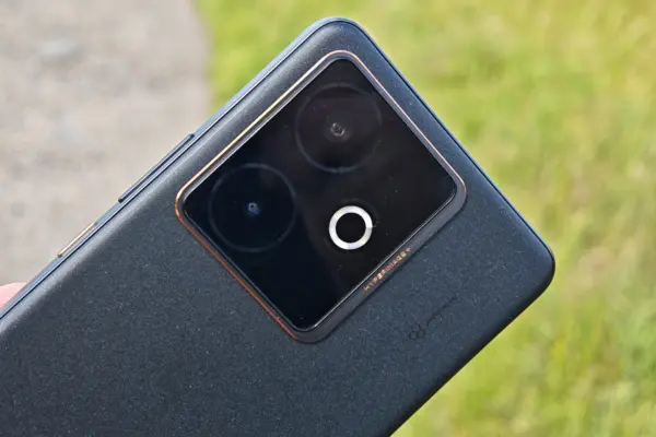 Jak fotí a natáčí videa realme GT 7T?
