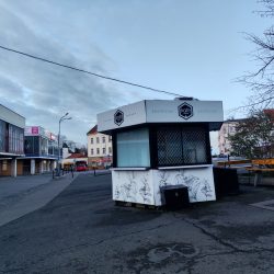 Hlavní fotoaparát, horší světlo brzy ráno