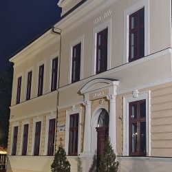 2x optický zoom, noční režim