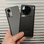 Xiaomi 12 Pro (vlevo) a Vivo X90 Pro (vpravo)