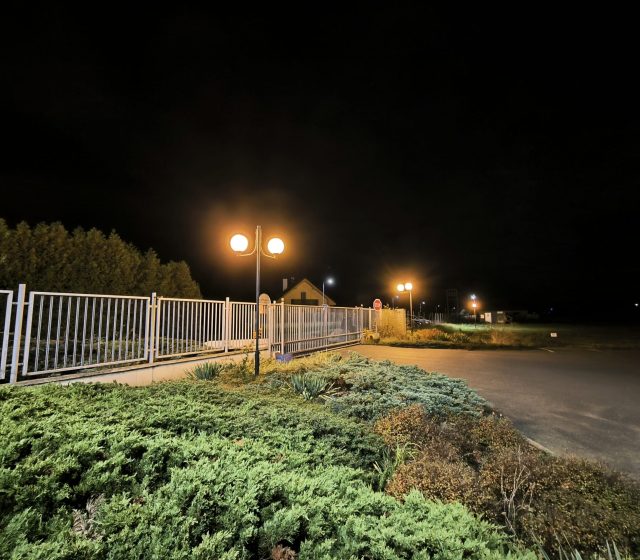 Ultraširokoúhlý fotoaparát, noční režim