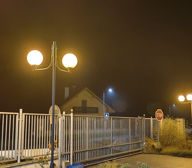 2x digitální zoom, noční režim