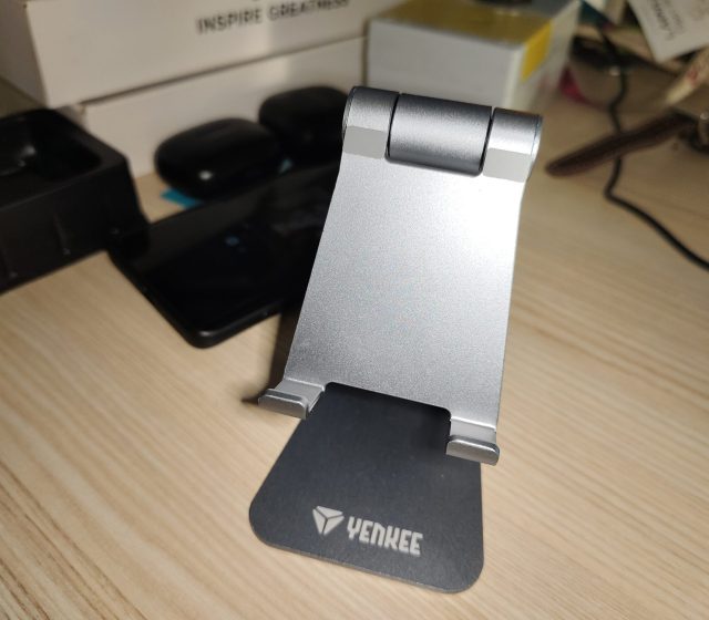 Aura Light s manuálním zásahem do nastavení teploty světla