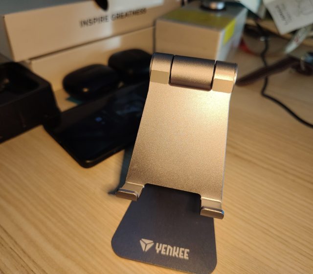 Aura Light s manuálním zásahem do nastavení teploty světla