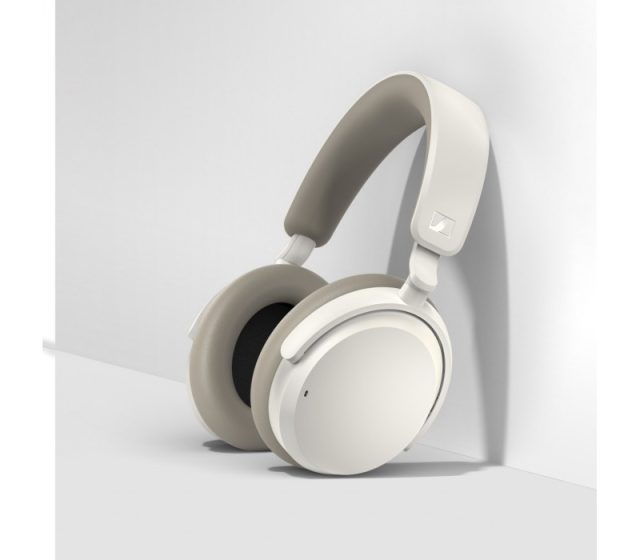 Zdroj obrázku: Sennheiser