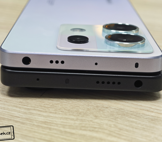 Redmi Note 13 Pro 5G nahoře a dole je Redmi Note 13 Pro