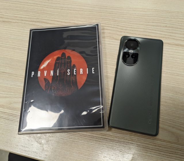 Hlavní fotoaparát, automatika