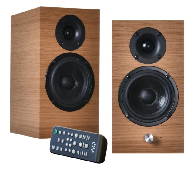 AQ M27 Ořech - Zdroj: AQ