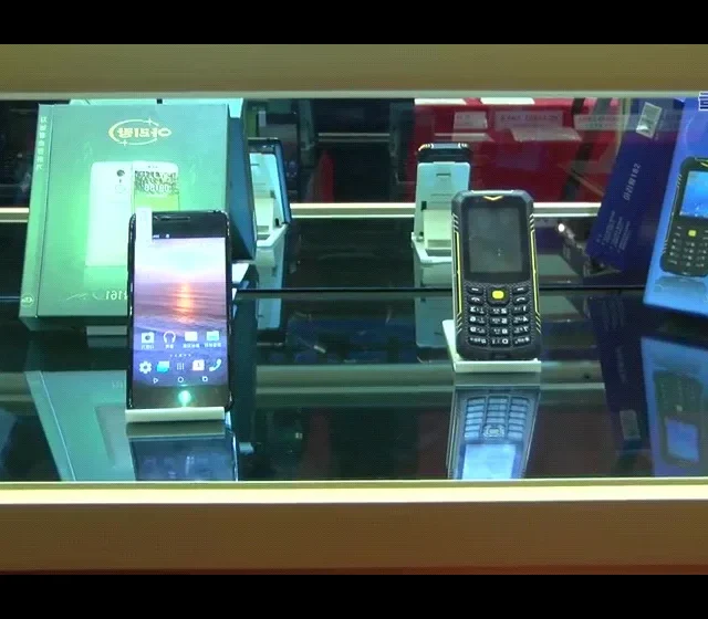 Arirang 171 z roku 2018. V reklamě značka lákala na službu Mirae Wi-Fi